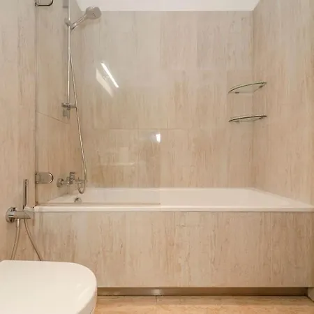 Apartment Valdemara *